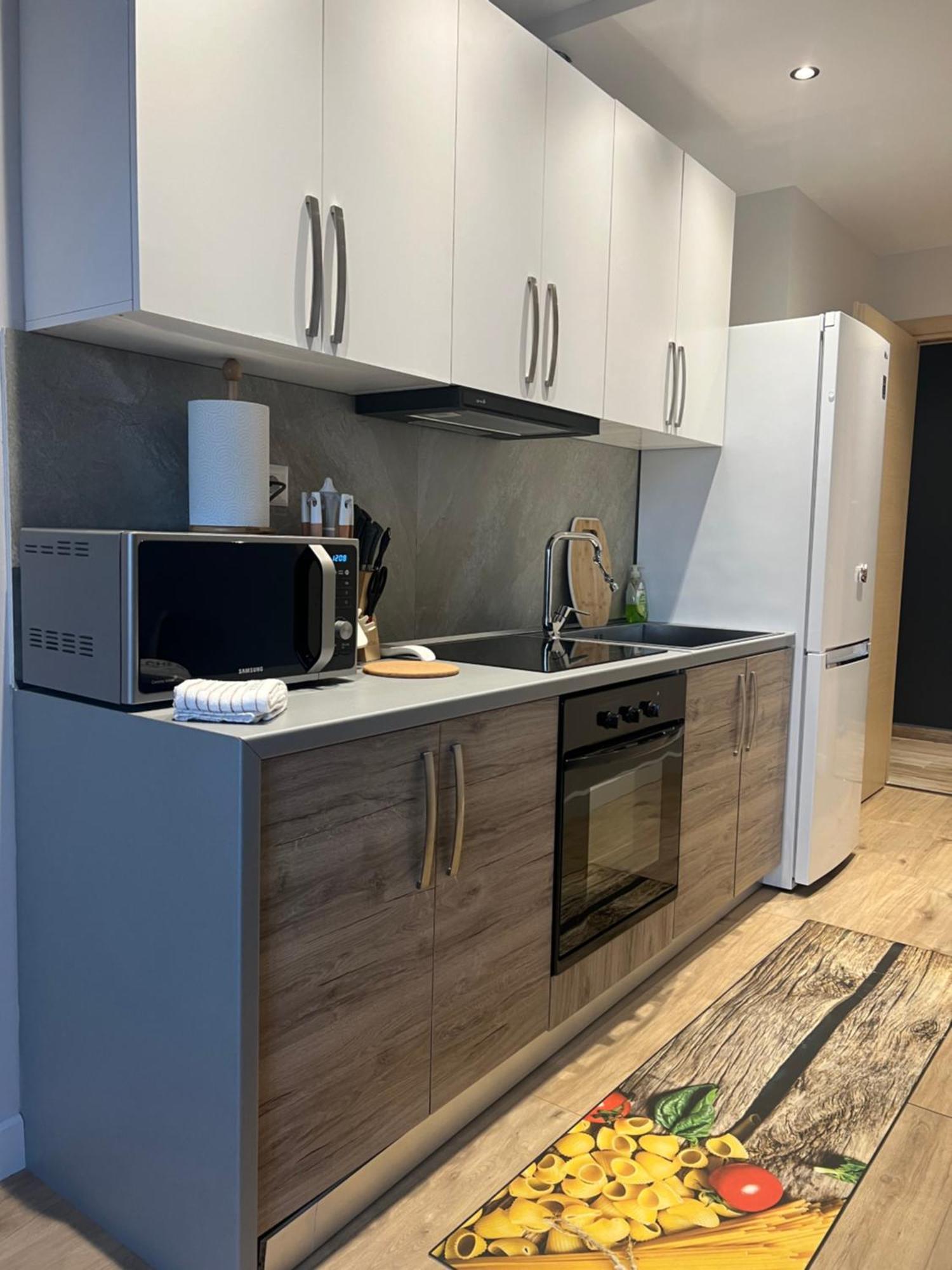 Port View Apartment 2 Дуррес Экстерьер фото